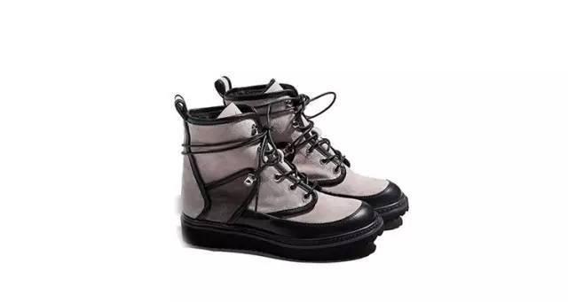 今年秋冬必买的马丁靴就选它（又酷又保暖8款马丁靴推荐）(8)