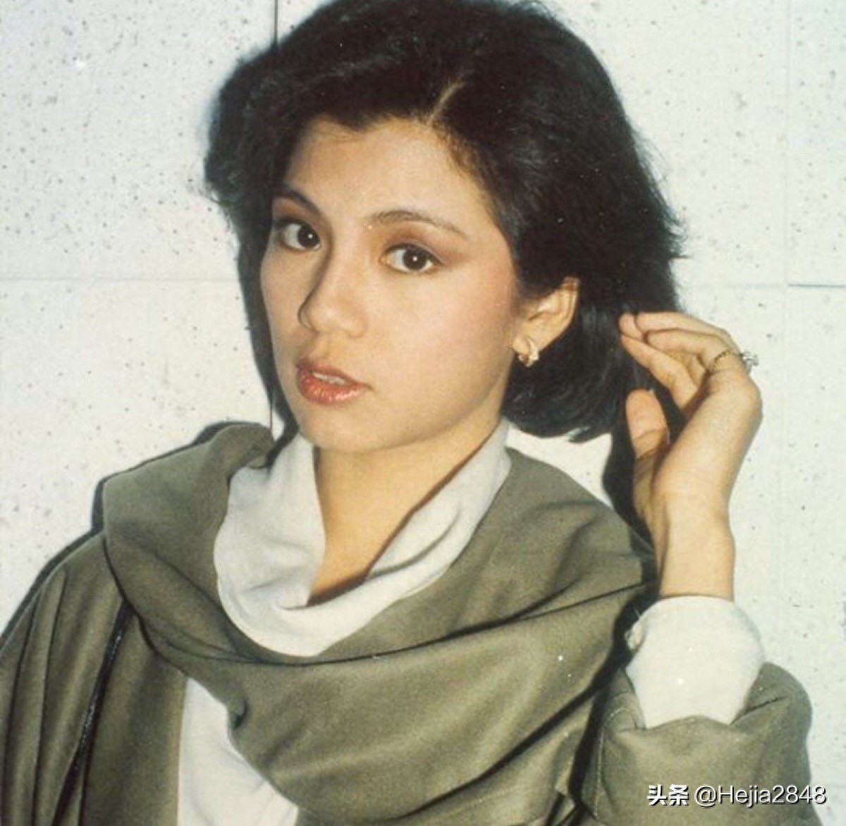 名字含“玲”的最美4女星,林志玲排第二,她最美