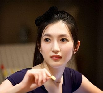 ​回顾：江疏影淫秽视频再次发酵，否认已无意义，网友：还真像