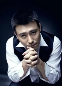 ​李乃文：演艺之路上的多面手