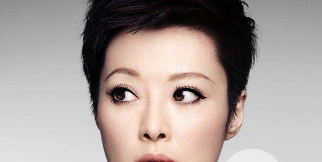 袁立透视装婐照 透视装在华表奖颁奖礼走红