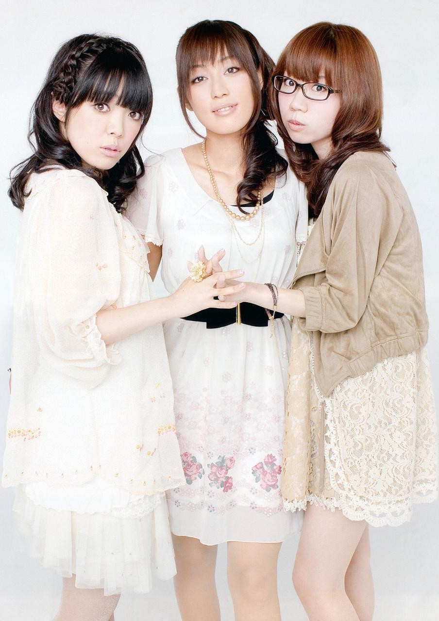 矢作纱友里个人资料写真作品