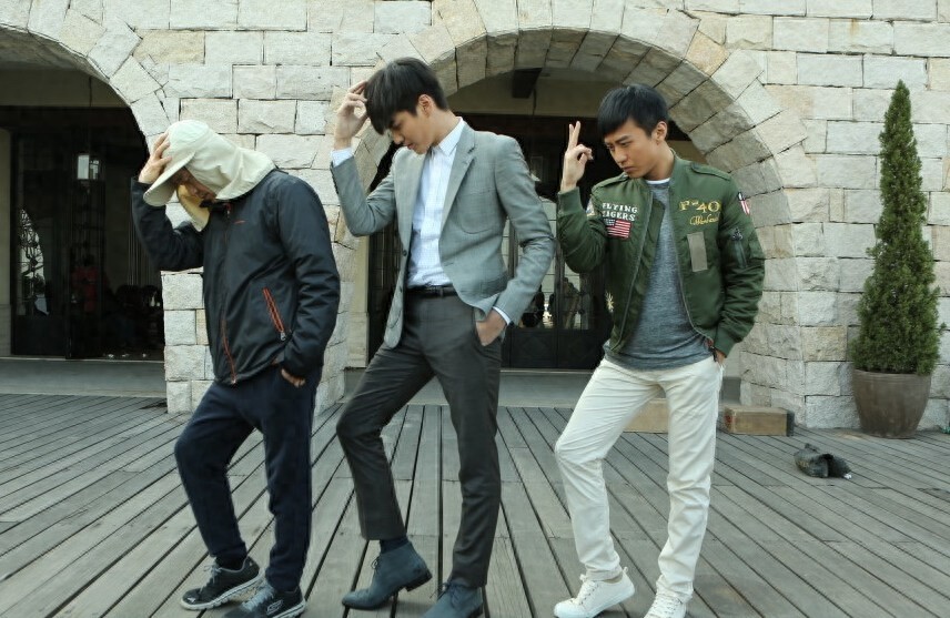 耍的了酷,卖的了萌,就连光头也是帅呆了,长腿欧巴凡先生