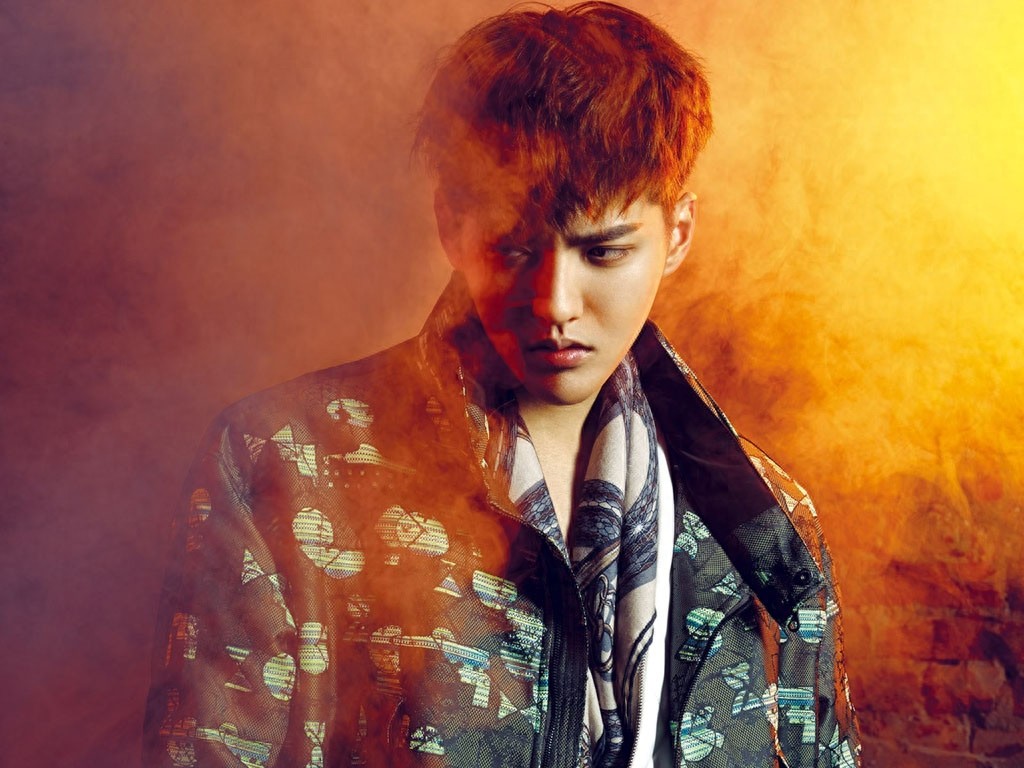 耍的了酷,卖的了萌,就连光头也是帅呆了,长腿欧巴凡先生