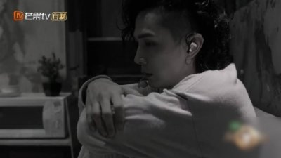 ​李承铉得知好友去世崩溃舞台上嘶吼让人起鸡皮疙瘩