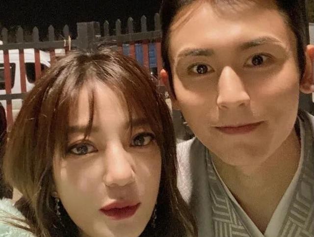 赵薇军旗装道歉事件（赵薇到底做了什么引起国愤民怒）