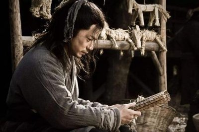 ​让韩信受胯下之辱的人是谁?