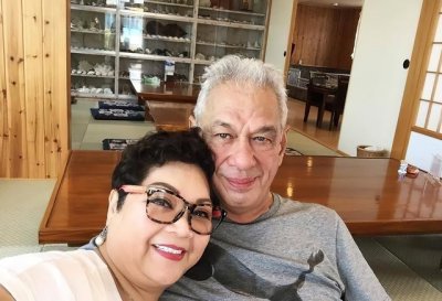 监狱风云主题曲原唱定居江门,房子偏僻,另一豪宅却珍藏众多古董