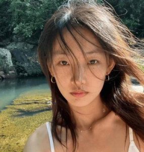 田曦薇在《半熟男女》中扮演“普女”,遭质疑;内娱界的“普女围城”和创作难