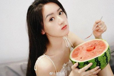 袁冰妍因偷漏税被罚 97 万,本人迟迟不发声