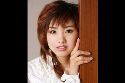 柳菁菁《菁》人体图片是怎么回事有着很多的特写