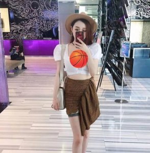 永封还不够?知名女主播爆料梦蝶小公举或赔200万,这下彻底完了